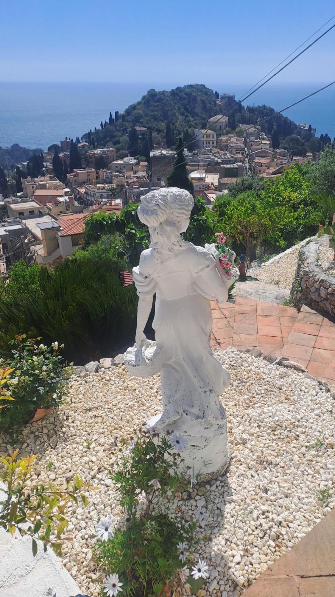 Villa Johnny And Mary'S House Breathtaking View Taormina Exterior photo